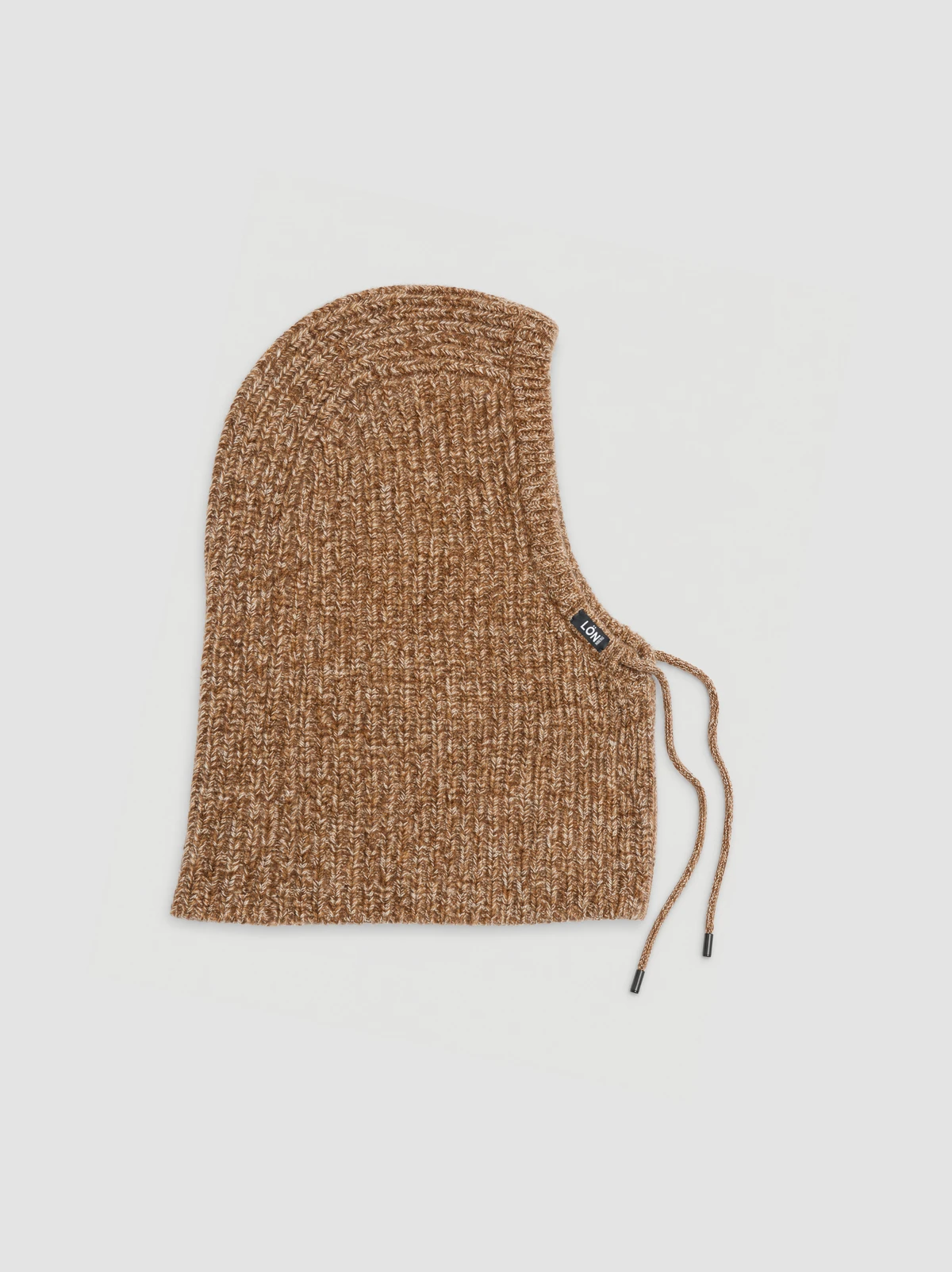 Cagoule en maille caramel — packshot fini
